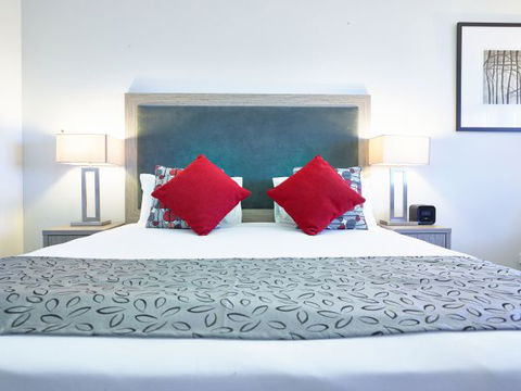 H Hotel - Accommodation Gladstone 7